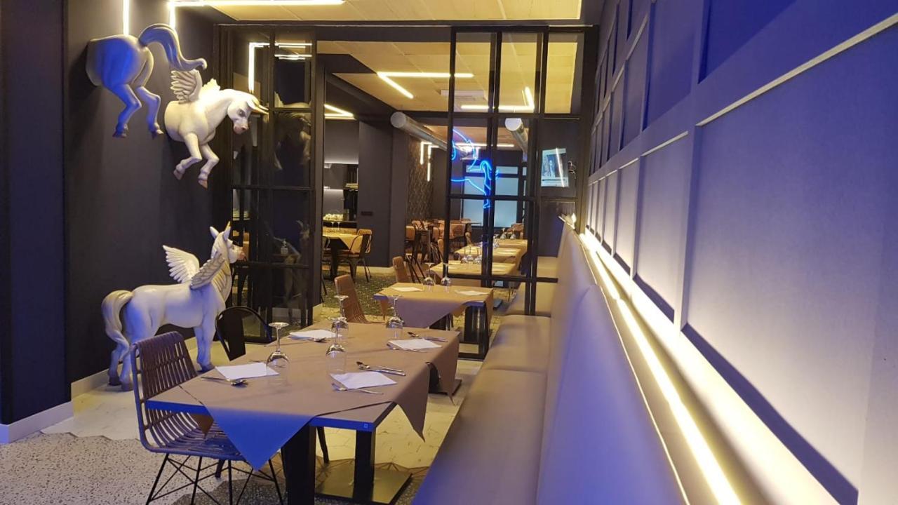 Rener Hotel Los Campones خيخون المظهر الخارجي الصورة