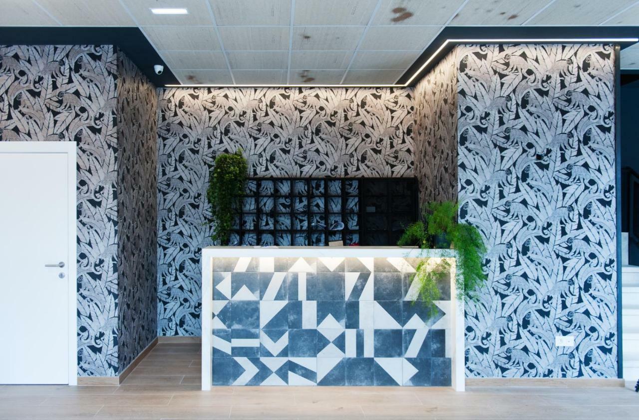 Rener Hotel Los Campones خيخون المظهر الخارجي الصورة