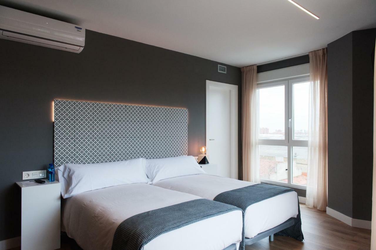 Rener Hotel Los Campones خيخون المظهر الخارجي الصورة