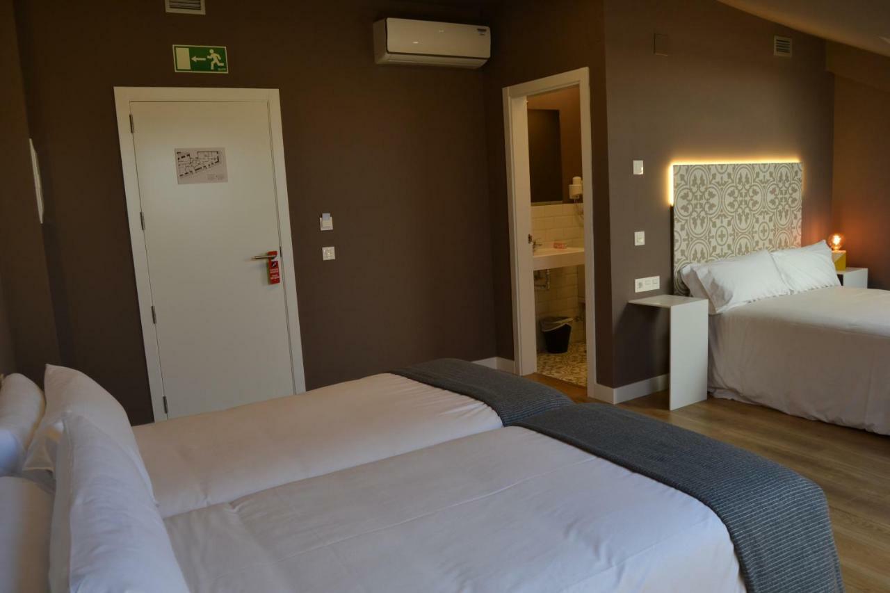 Rener Hotel Los Campones خيخون المظهر الخارجي الصورة