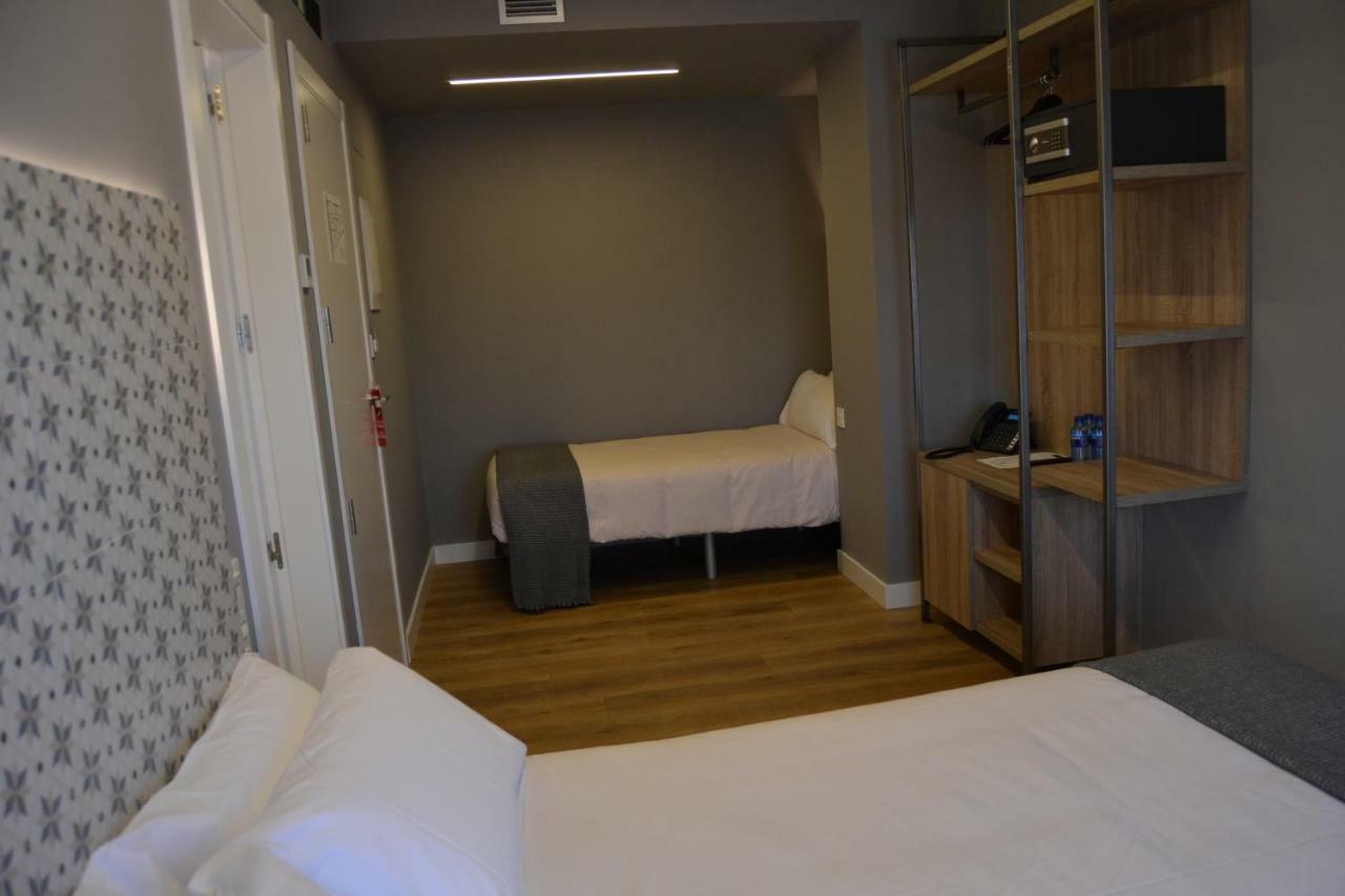 Rener Hotel Los Campones خيخون المظهر الخارجي الصورة