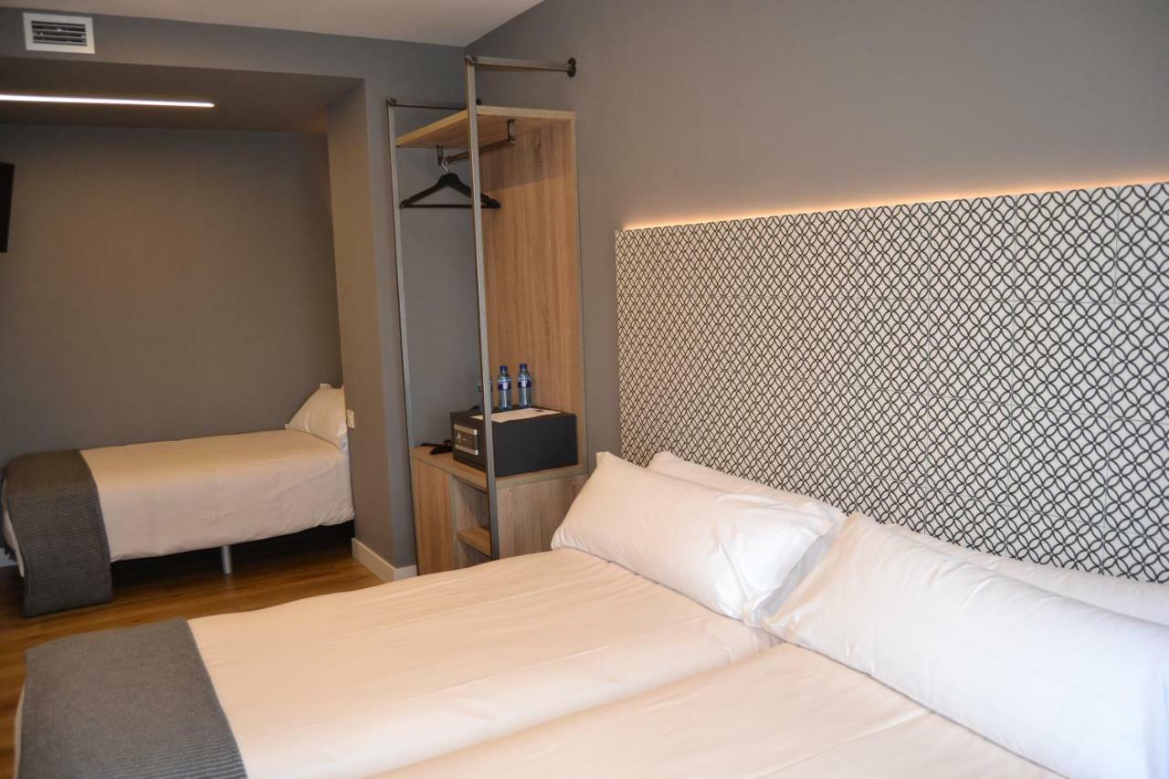 Rener Hotel Los Campones خيخون المظهر الخارجي الصورة
